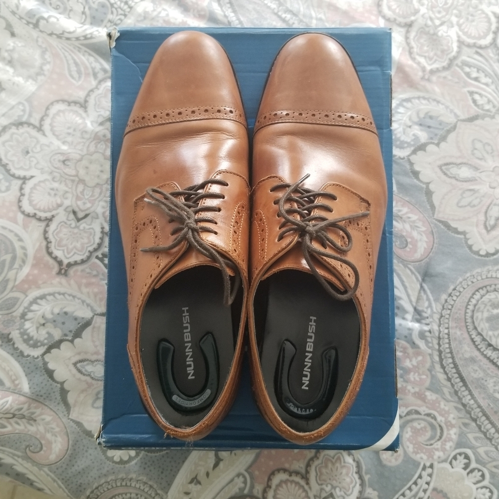 Mens dress shoes